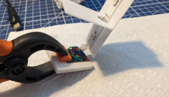 Ремикс Bindicator для ESP32-C3 Zero 1