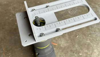 Компактный фрезер Ryobi - направляющая со скользящей кромкой