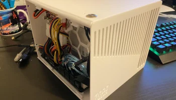 Zora: NAS Mini-ITX с 5 дисками 4