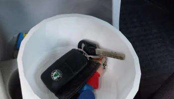 Дополнительное место для хранения автомобиля........ 3