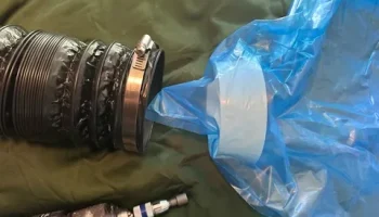 Крепление вентилятора охлаждения кровати...... 3