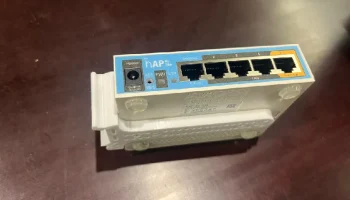 Mikrotik HEX для крепления на DIN-рейку