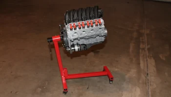 Двигатель LS3 V8 - движущаяся модель... 8