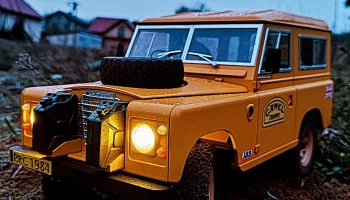LAND ROVER Series 3 в масштабе 1/10 D90 LAND ROVER Series 3 в масштабе 1/10 D90