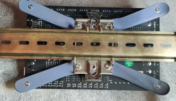 Крепление BTT Octopus для металлических зажимов на DIN-ре.. 1