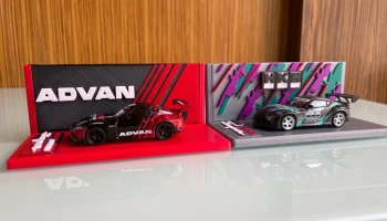 База дисплея Mini GT Advan HKS Toyota GR Supra 3