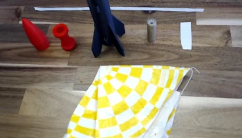 Полностью напечатанная на 3D-принтере модель ракеты из тр... 3