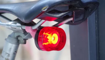 Крепление на седло для фонарей Smart LED/Planet Bike.... 3