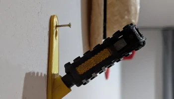 Настенный крючок для велосипедной педали из переработанно... 3