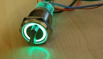 Многоцветный переключатель с WS2812b............ 5