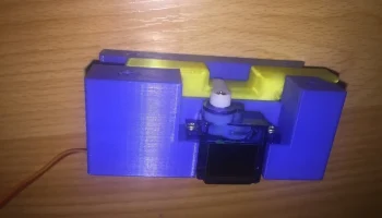 Диспенсер для преформ Geocache 1