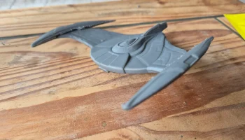 Ромуланская хищная птица из класса Т'Лисс из Star Trek En... 1