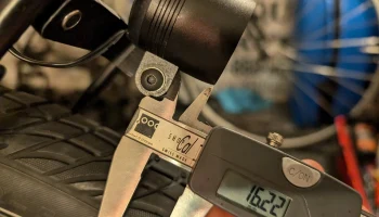Кронштейн переднего фонаря для передней стойки Racktime T... 9