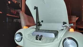 Стойка капота для радиоуправляемой машины 3dsets model 7 баг 1
