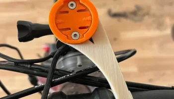 поддержка велосипеда для Garmin и Light...