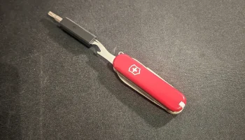 Переходник для бит Victorinox 4 мм.