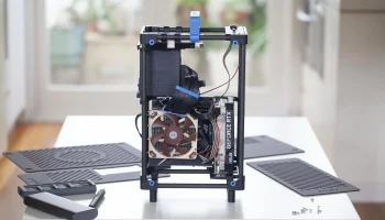 SPACE CASE: компьютерный корпус Mini-ITX SFF......