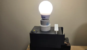 Портативный фонарь и зарядная станция USB, работающая от .. 7