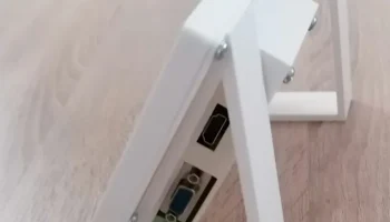 Přenosn&yacute; Monitor ze Star&eacute;ho Laptopu - krabička (Портативн.. 1