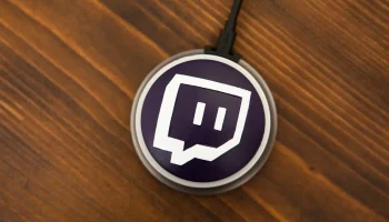 Кнопка Easy Digital Staples (Twitch / Oddshot)