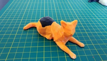 Низкополигональная шестиугольная кошка... 3