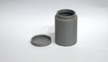 контейнер с крышкой 2