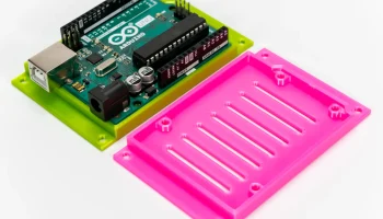 Корпус для плат форм-фактора Arduino Uno............