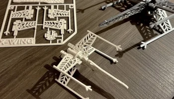 Рождественское украшение в виде карты "Снежинка X-Wing Ki... Рождественское украшение в виде карты "Снежинка X-Wing Ki...