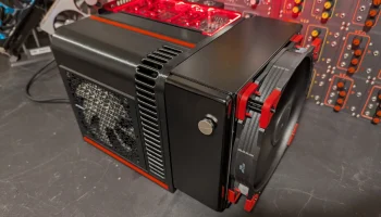 Настраиваемый корпус ITX для ПК с водяным охлаждением и о... 2
