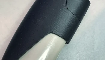 Компактный чехол для зажигалки 2