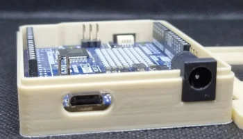 Чехол для Arduino Uno R4 (защелкивающийся)........ 4