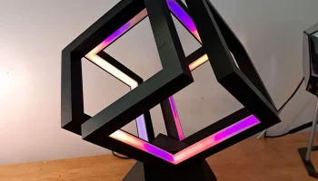Легкая геометрическая основа Infinity Cube........