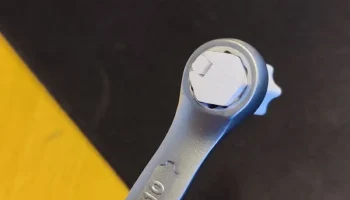 Переходник Torx T60 на шестигранник 10 мм............. 2