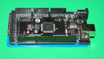 Arduino Mega / Mega 2560 / Благодаря сверлению и монтажны...