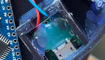 Светодиодная RGB-лампа с двойной спиралью ДНК - разъем Mi.. 5