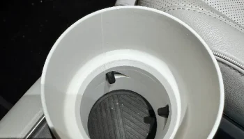 Ioniq 5 Подстаканник Nalgene (замок) 1