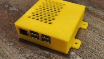 Чехол для настенного крепления Raspberry Pi 3