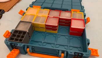 Вставки Gridfinity 1 x 1 x 2 и 1 x 1 x 3 с крышкой, разделенные несколькими способами 2