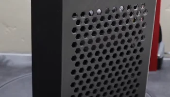 Чехол для компьютера AXIS 300, напечатанный на 3D-принтер...