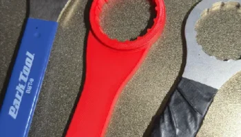 Колеса MFG 16 Notch 46 мм Инструмент для крепления каретк... 1