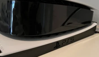 Горизонтальная подставка для PlayStation 5 (ps5) с логотипом 1