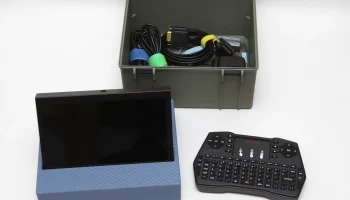 Компактный ящик для хранения "KVM Field Kit"........
