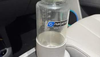 Ioniq 5 Подстаканник Nalgene (замок)