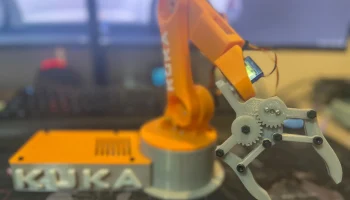 Brazo Robotico KUKA Arduino 5