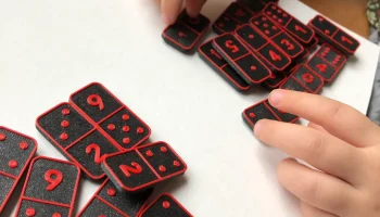 Учите числа с помощью домино 3