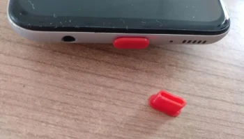 Заглушка USB-C/защита от пыли Заглушка USB-C/защита от пыли