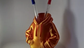 Карандаш с капюшоном
