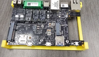 Держатель одноплатного компьютера (SBC)...... 1
