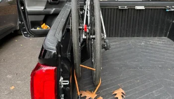 Держатель переднего колеса велосипеда Toyota Tacoma.........