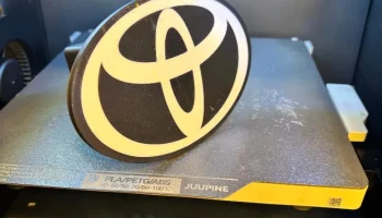 Крышка сцепного устройства Toyota